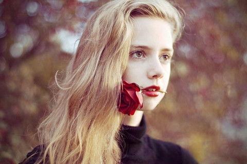 美国女孩,成长故事与梦想追求